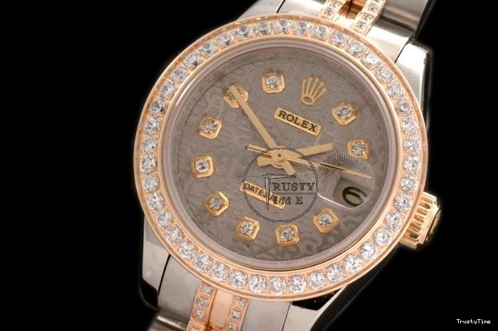 1118 WellDesigned RDJLD0046 – DJ Ladies 769